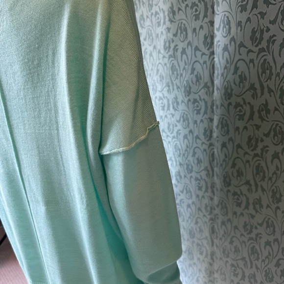 Lightweight Sweater from Barneys New York - Picture 3 of 6